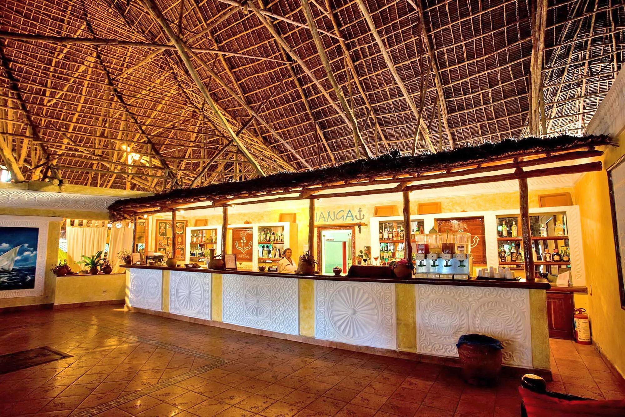 Voi Hotel 4*